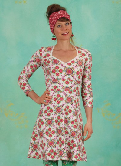 Kleid, Honest Bee Dress, spinning-around