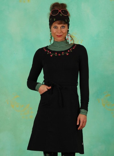 Kleid, Trés Charmeuse tout le Jours, inky-moment