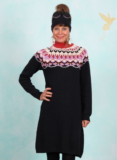 Kleid, Scandi woods, nostalgic-island-knit-black