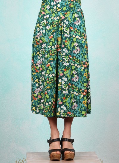 Hose, Flotte Culottes, barefoot-on-grass
