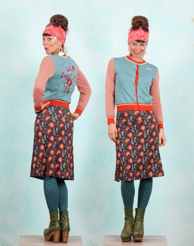 LaLamour April 17 - 2026