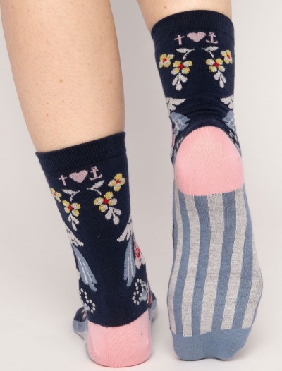 Blutsgeschwister Accessoires Februar 1 - 2023