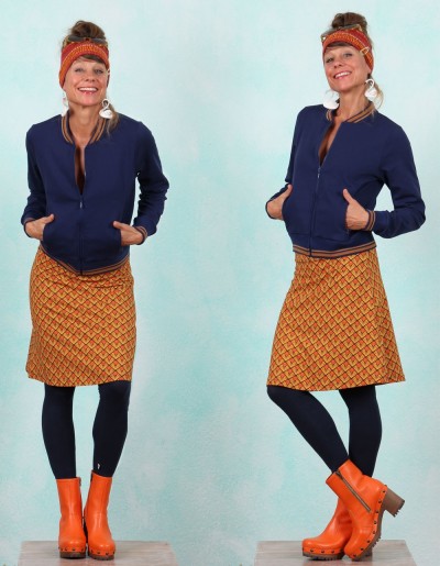 LaLamour September 21 - 2025 LaLamour September 21 - 2025