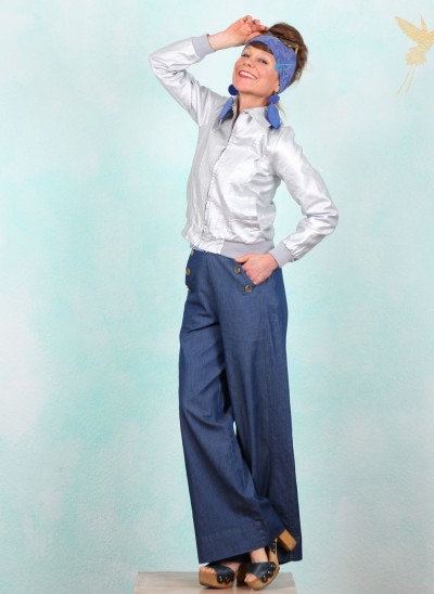 Mademoiselle YéYé Februar 1 - 2026