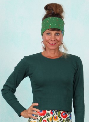 Shirt, Feels Like Me, emerald-dahlia-green