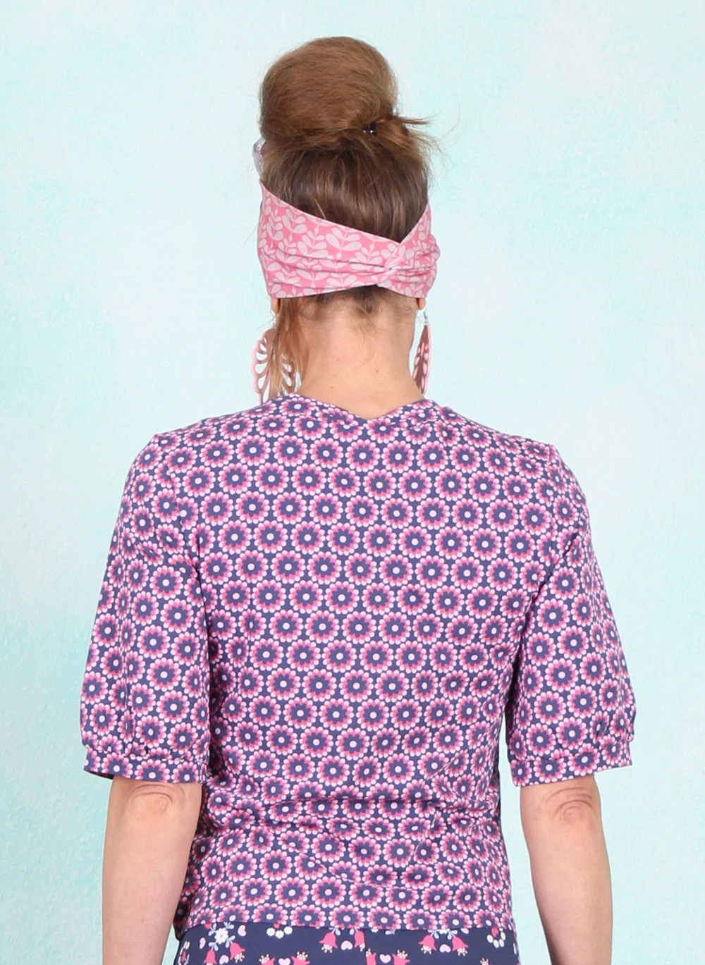 Shirt, Straight Gretchen, love-revolution-flowers - Image 3