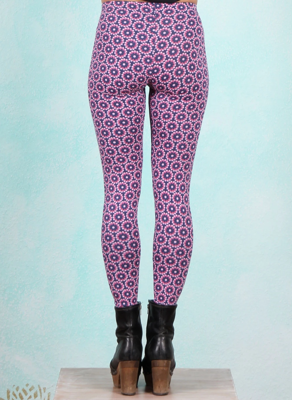 Leggins, Lovely Legs, love-revolution-flowers - Image 3
