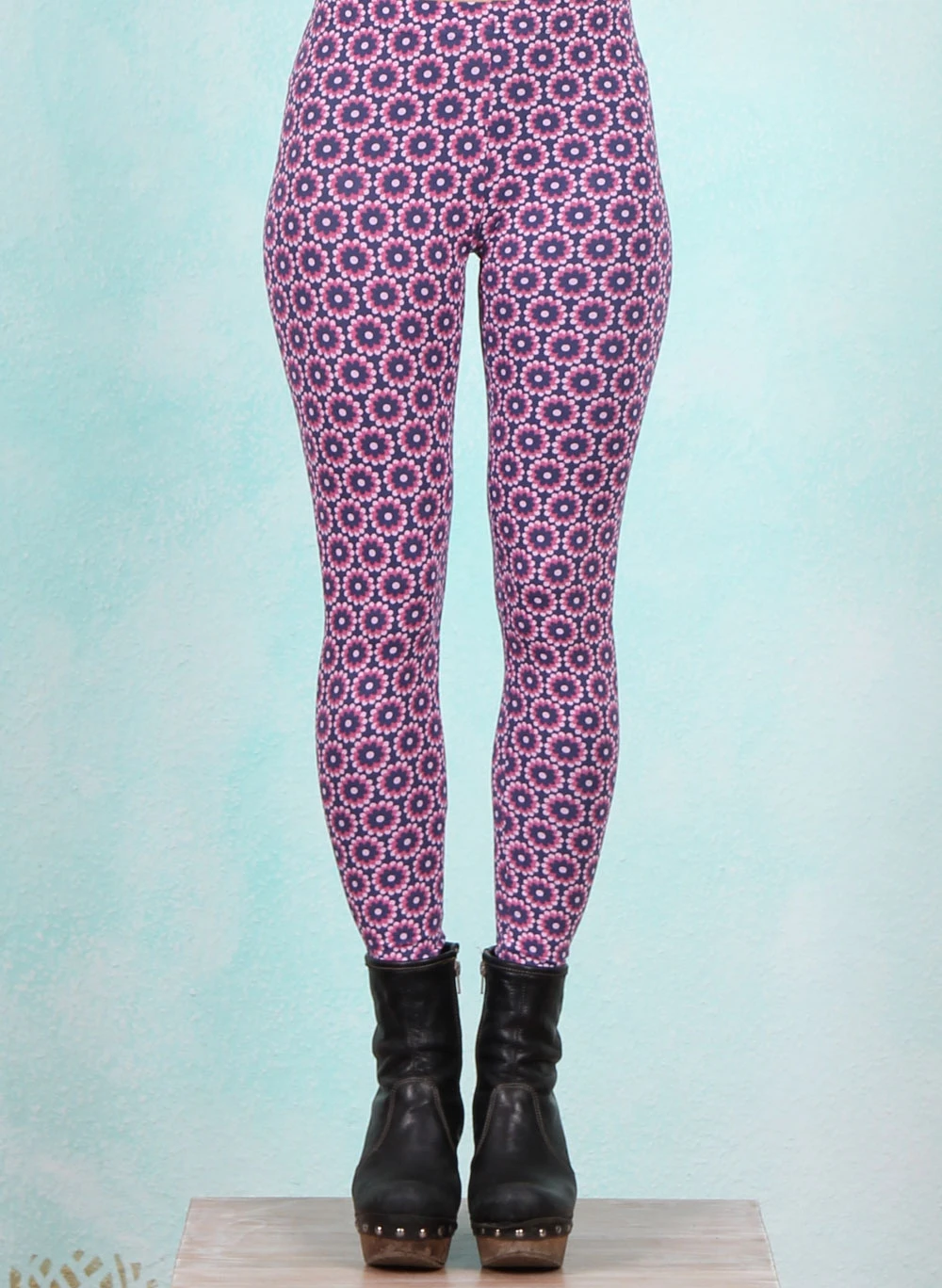Leggins, Lovely Legs, love-revolution-flowers - Image 1
