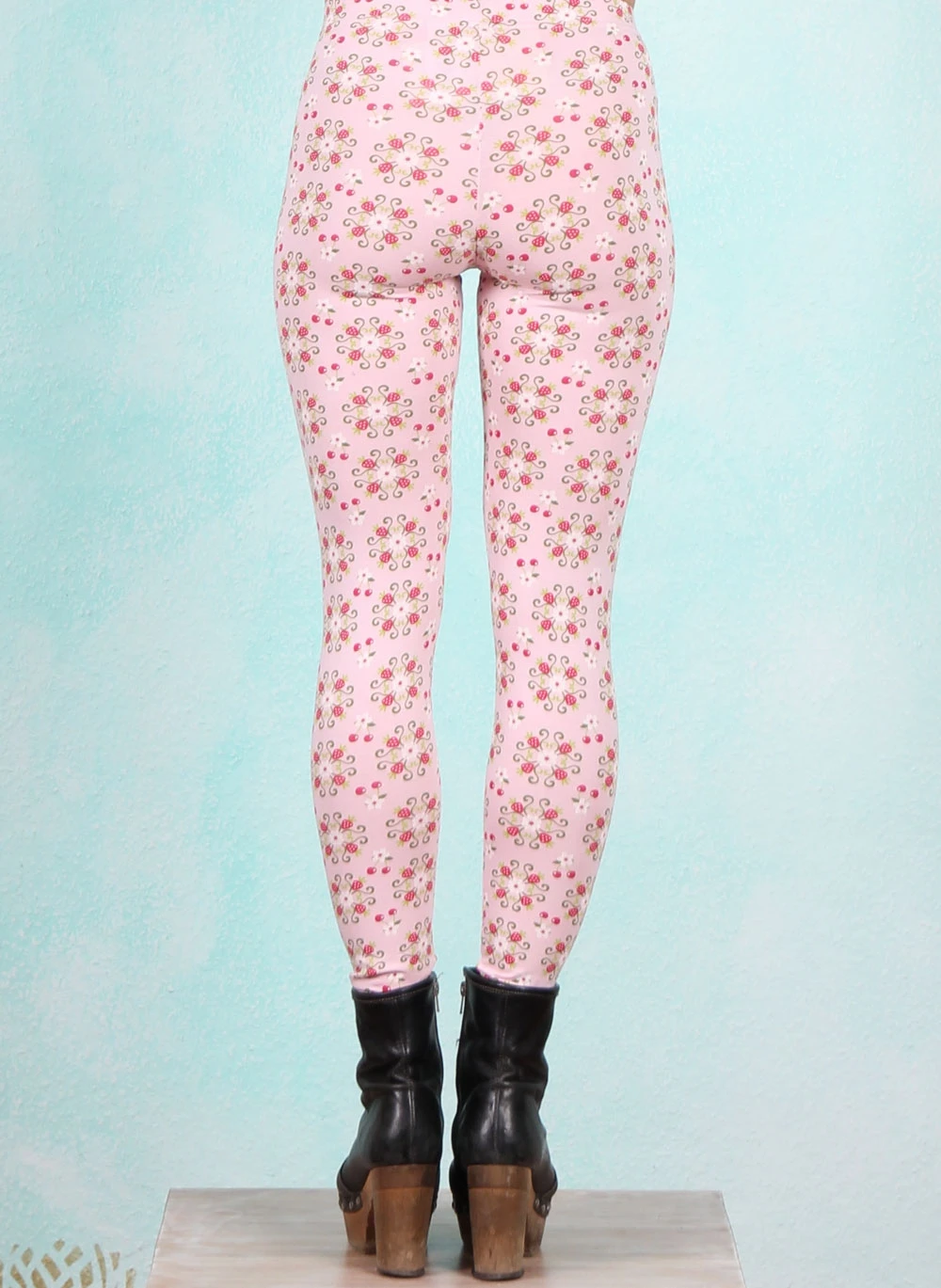 Leggins, Lovely Legs, romantic-strawberry-kiss - Image 3