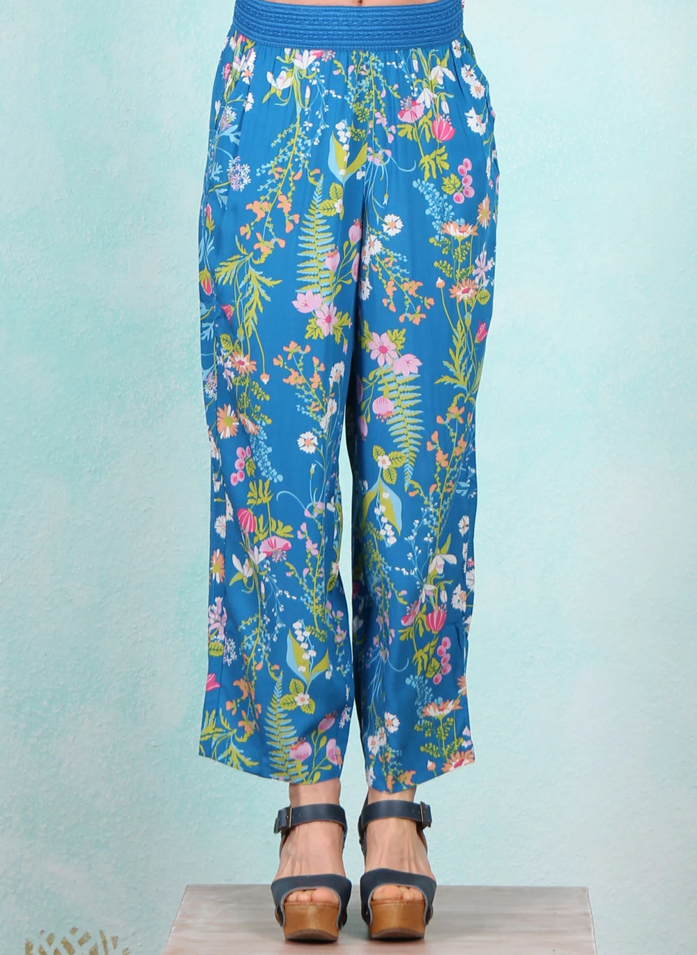 Hose, Flatterby Oval, greek-midsummer-nights-dream - Image 1