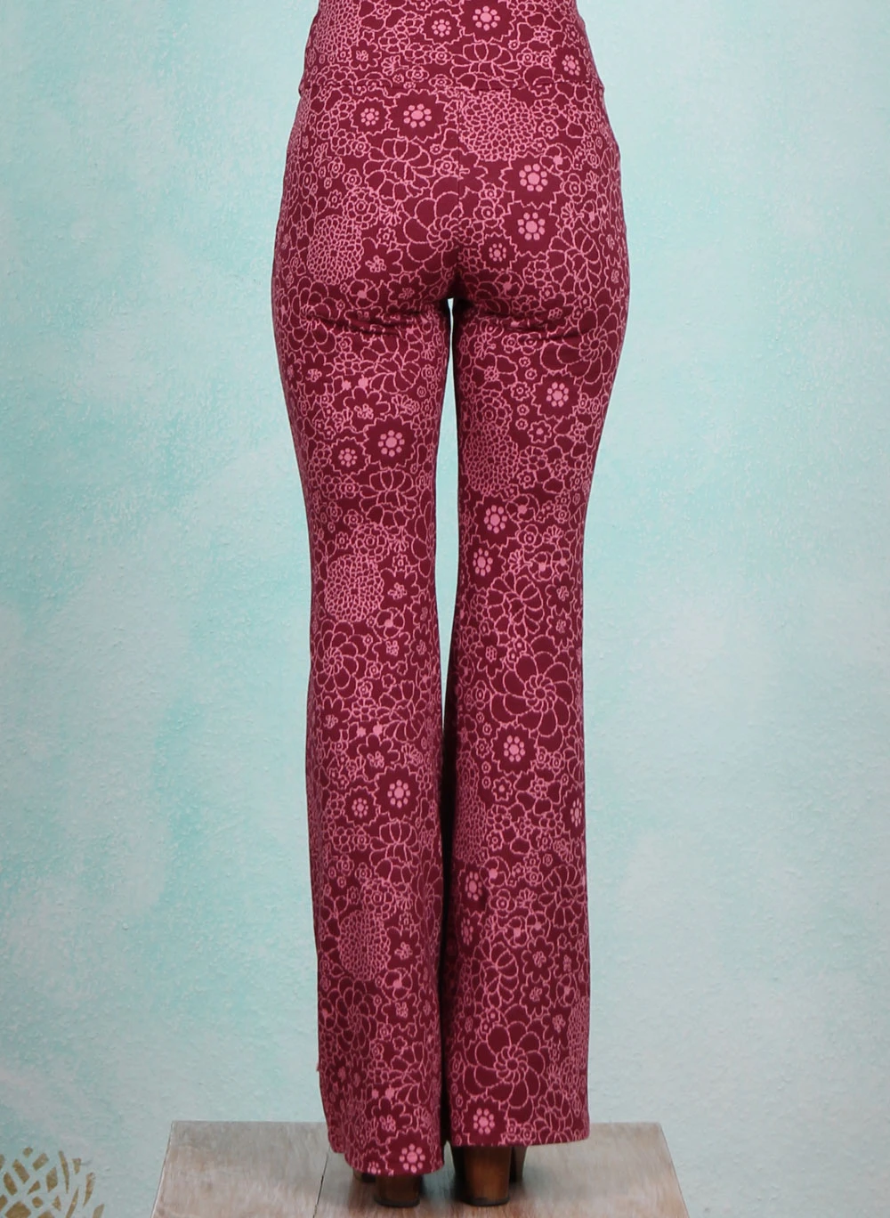 Hose, On a Winters Day Flared, flower-dream - Image 3