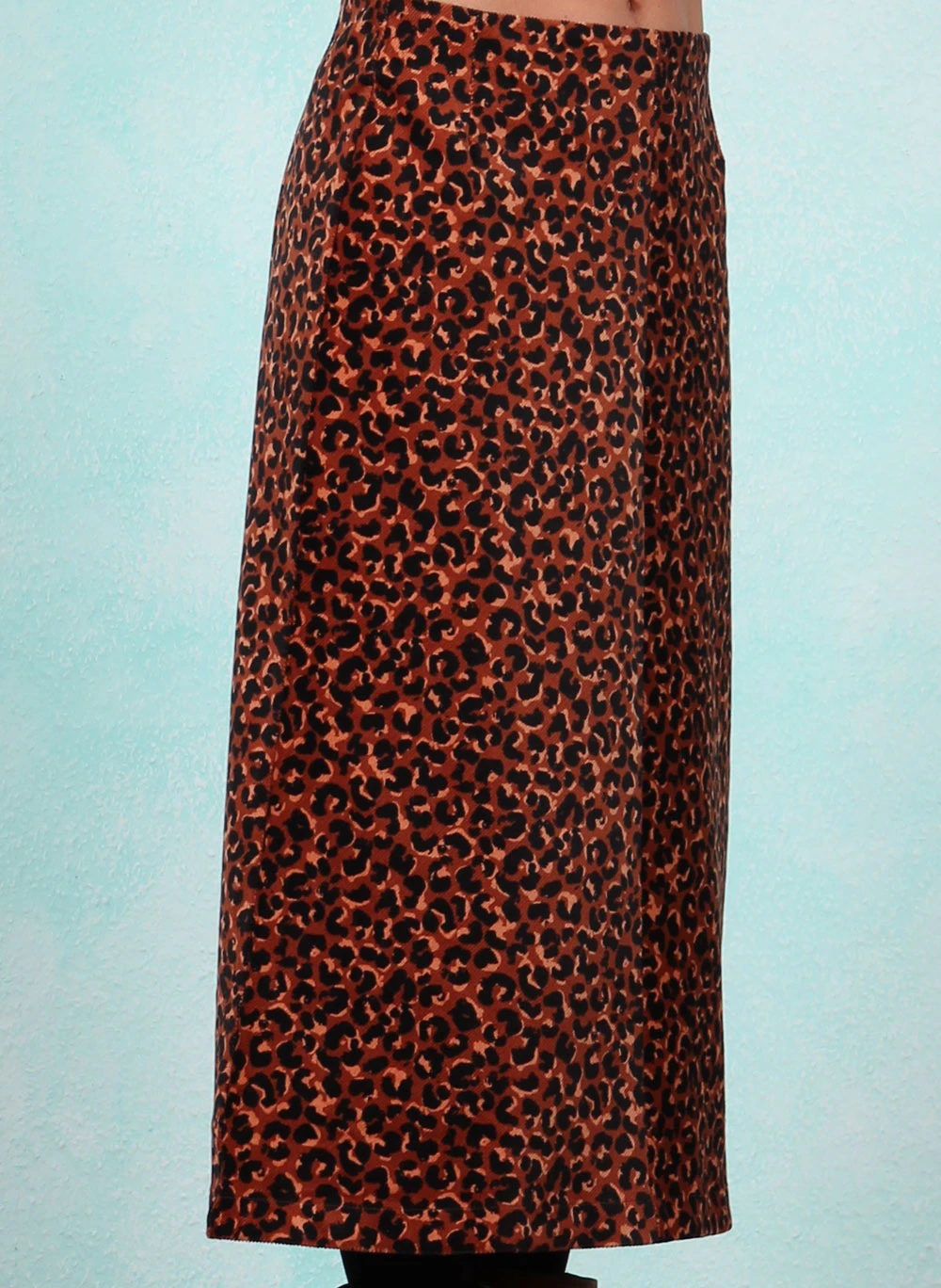 Cord-Rock, Woman's Work, leo-mia-lea - Image 2