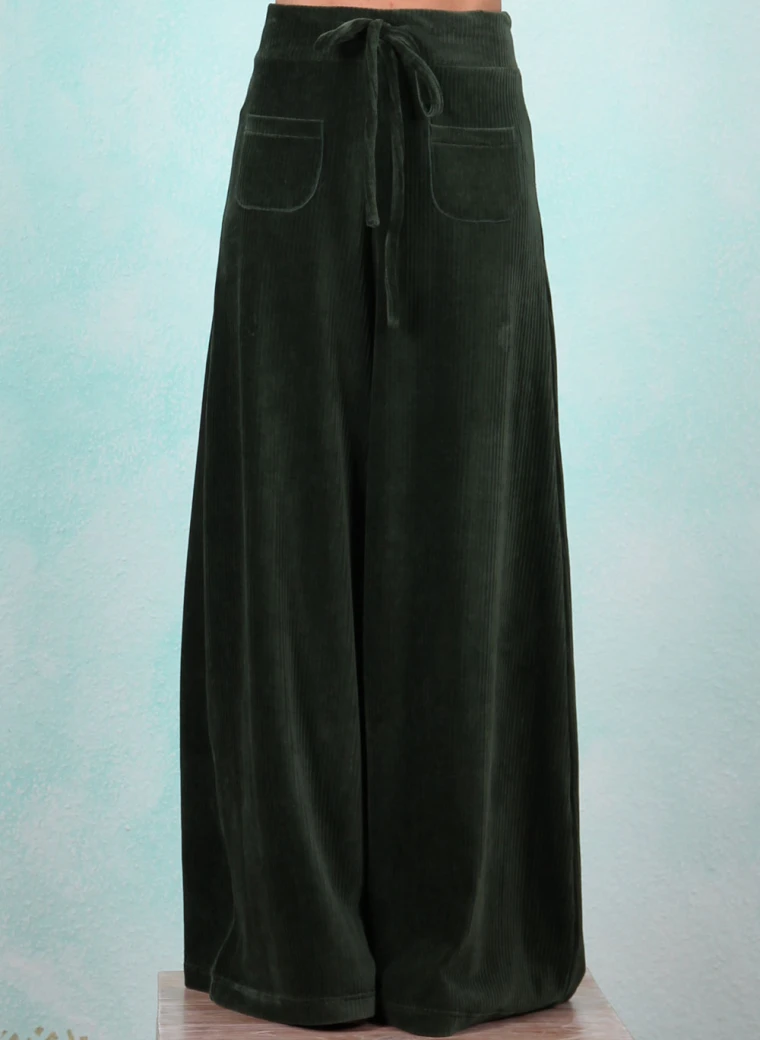 Samtcord-Hose ( fällt kleiner aus), HG015-RNK-B22, green
